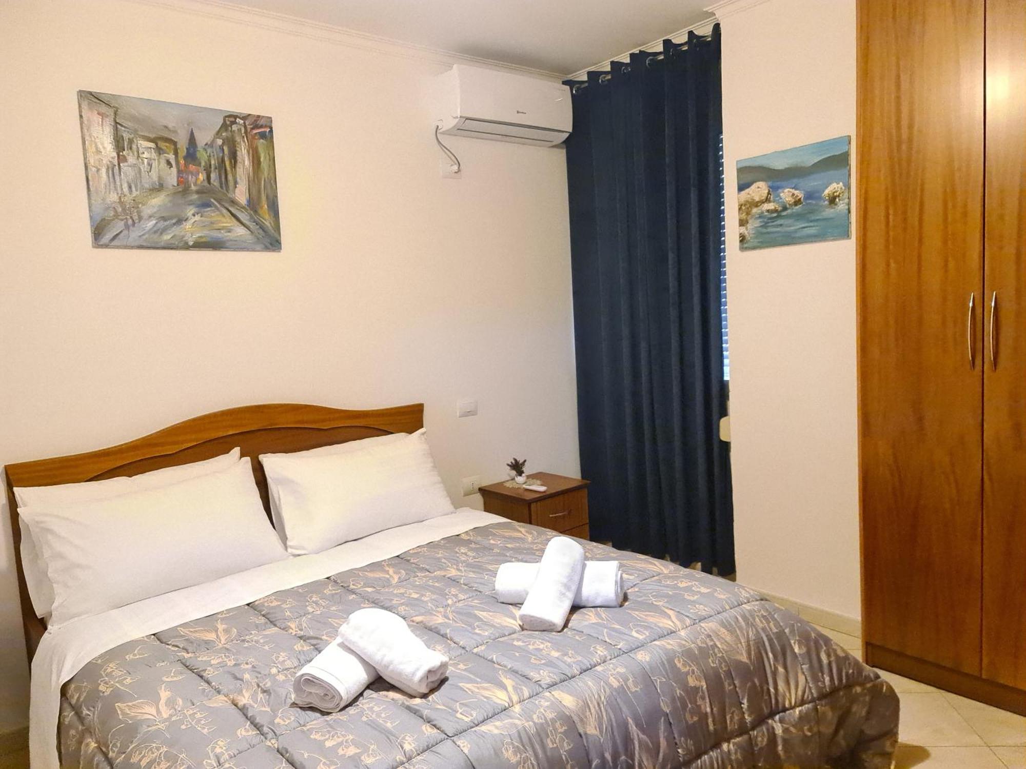 Erin Apartments Vlorë Exterior foto